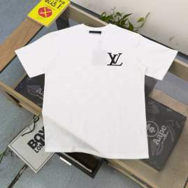 Picture of Louis Vuitton T Shirts Short _SKULVXS-Lsxtx157062